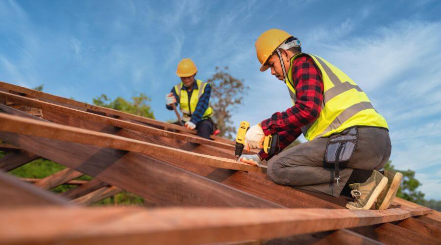 Expert top industrial roofings services in Sweet Grass, MT
